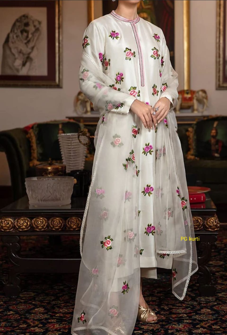 Festival Special Lehenga Choli & Shrug